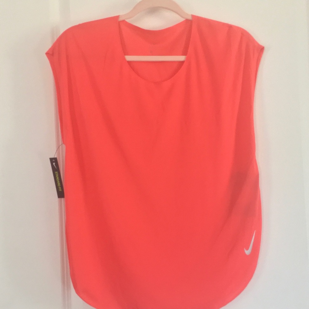 Nike Dri-Fit Women’s Shirt